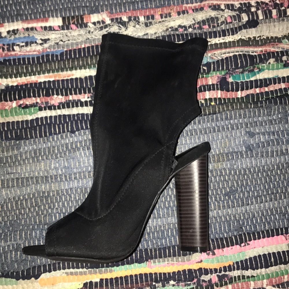 Mid high open toe boots